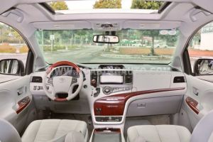 Xe Toyota Sienna Limited 3.5 2015