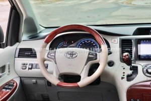 Xe Toyota Sienna Limited 3.5 2015
